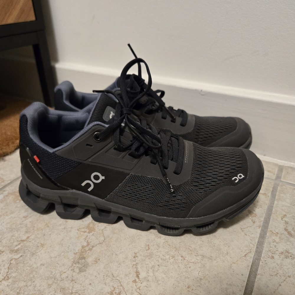 Cloudace 2 Black Running Shoes